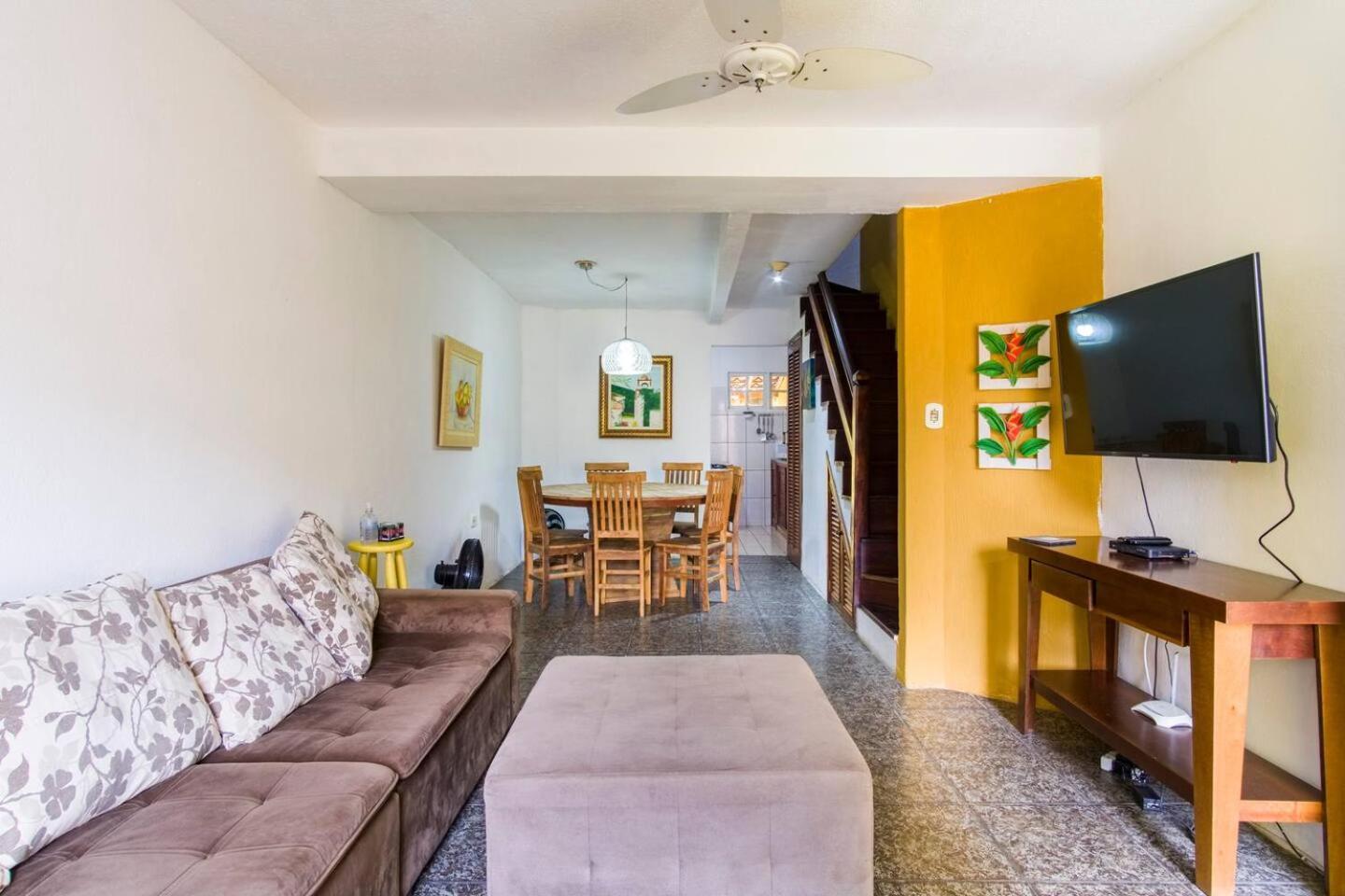 Casa Bromelia, A 15 Minutos A Pe Do Centro Historico! Villa Araquari Eksteriør billede